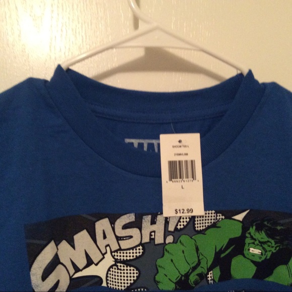 NWT Youth Marvel T-Shirt Size M - Picture 4 of 4